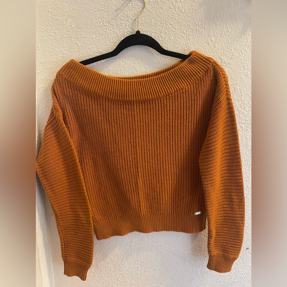 Women Guess sweater small size